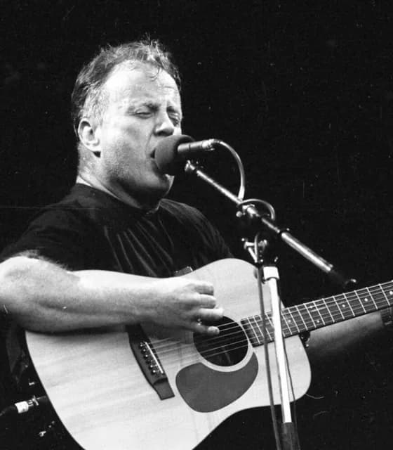 Christy Moore performing at Leeds Irish Centre